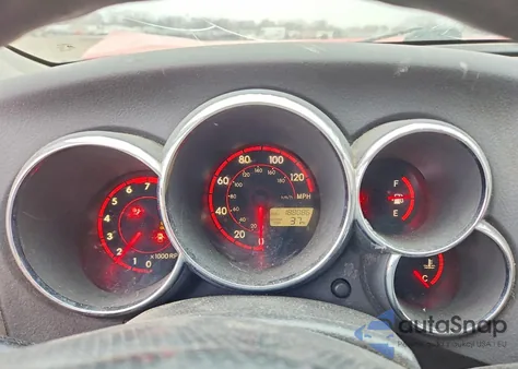 2004 Pontiac Vibe Base z USA, uszkodzony, nr VIN 5Y2SL6288416854